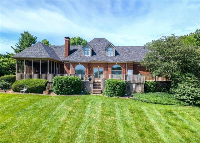 502 Breckenridge Boulevard, Frankfort, KY 40601