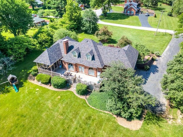 502 Breckenridge Boulevard, Frankfort, KY 40601