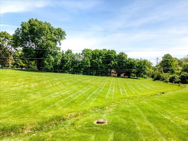 502 Breckenridge Boulevard, Frankfort, KY 40601