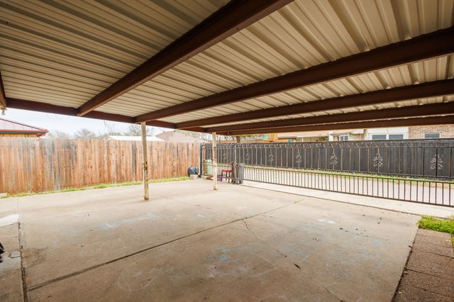 716 Fieldwood Drive, Mesquite, TX 75150