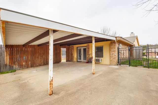 716 Fieldwood Drive, Mesquite, TX 75150
