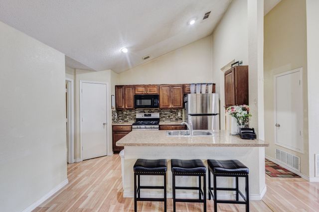 716 Fieldwood Drive, Mesquite, TX 75150