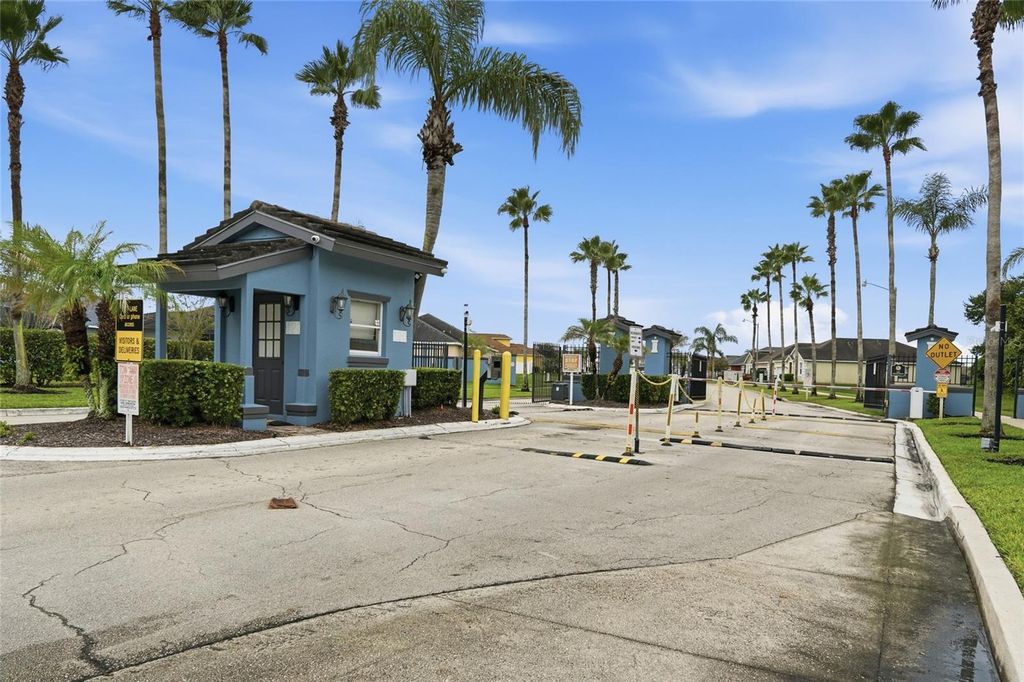 Image 6 of property listing at 291 MAGICAL WAY, Kissimmee, FL 34744