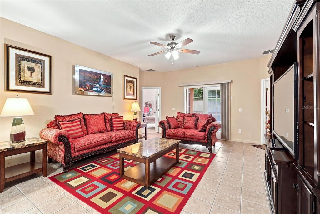 Image 10 of property listing at 291 MAGICAL WAY, Kissimmee, FL 34744