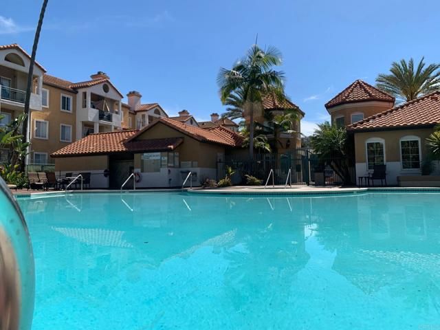 1950 Camino De La Reina 106, San Diego, CA 92108