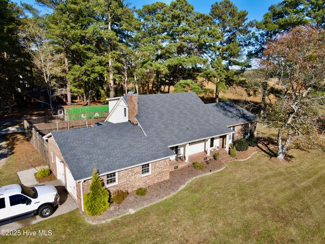 1247 Scenic Drive, Williamston, NC 27892