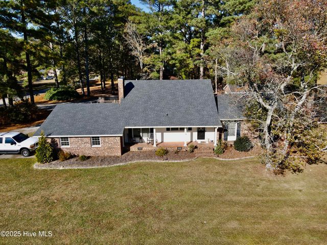 1247 Scenic Drive, Williamston, NC 27892