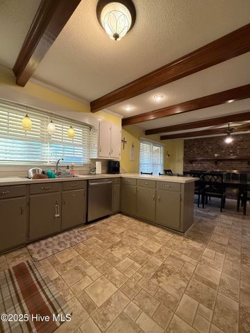 1247 Scenic Drive, Williamston, NC 27892