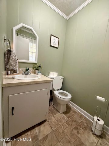 1247 Scenic Drive, Williamston, NC 27892