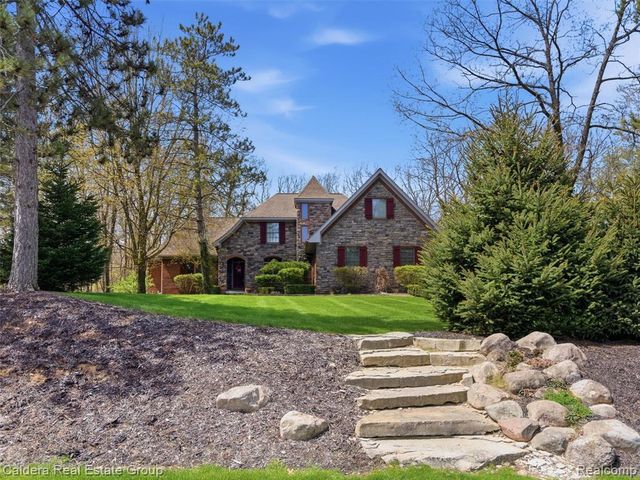 4416 Medford Hill Drive, Metamora, MI 48455