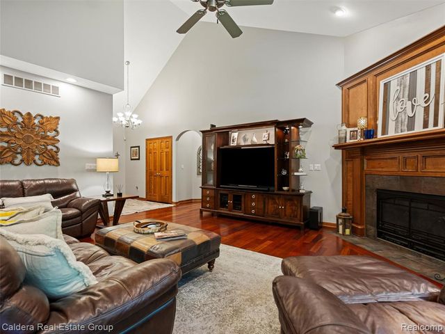 4416 Medford Hill Drive, Metamora, MI 48455