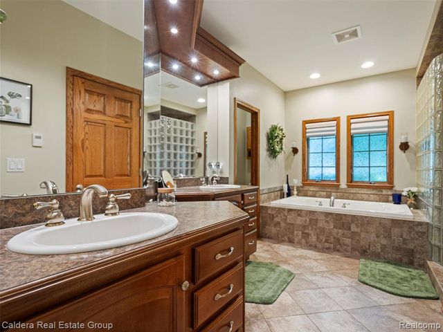 4416 Medford Hill Drive, Metamora, MI 48455