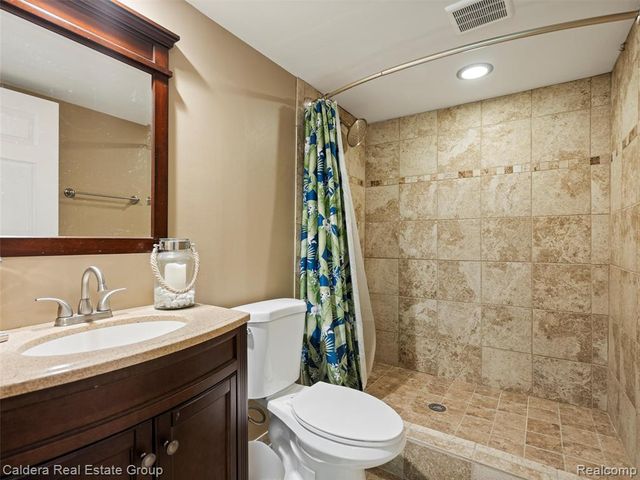 4416 Medford Hill Drive, Metamora, MI 48455
