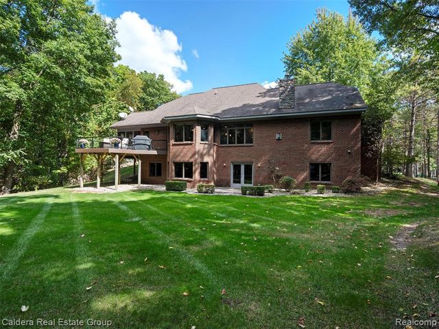 4416 Medford Hill Drive, Metamora, MI 48455