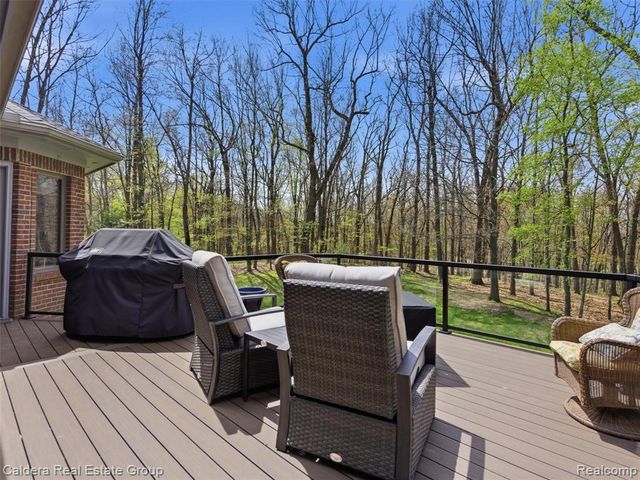 4416 Medford Hill Drive, Metamora, MI 48455