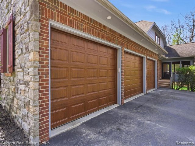 4416 Medford Hill Drive, Metamora, MI 48455