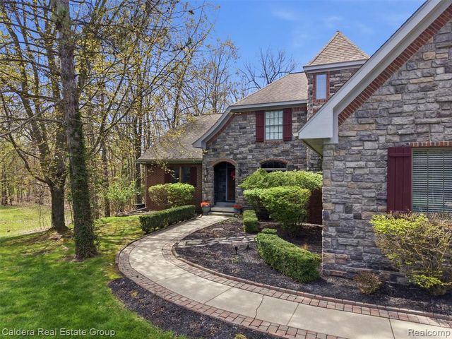4416 Medford Hill Drive, Metamora, MI 48455
