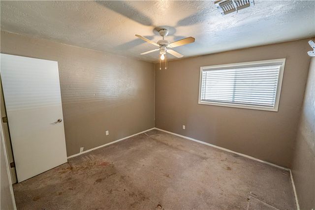 15 E Silver Creek Drive, Meadview, AZ 86444