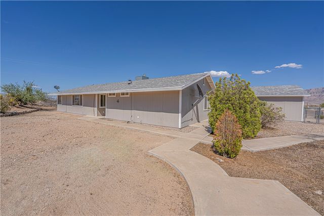 15 E Silver Creek Drive, Meadview, AZ 86444