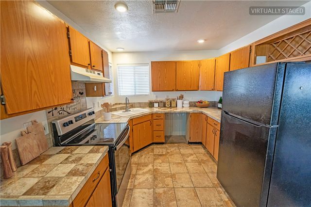 15 E Silver Creek Drive, Meadview, AZ 86444