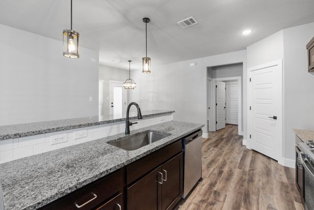 641 The Cottages Drive, Godley, TX 76044