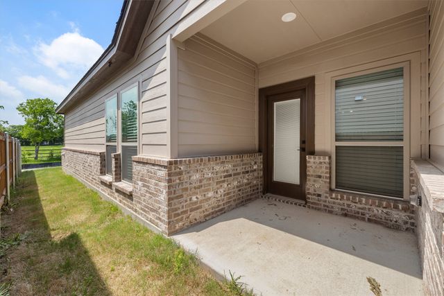 641 The Cottages Drive, Godley, TX 76044