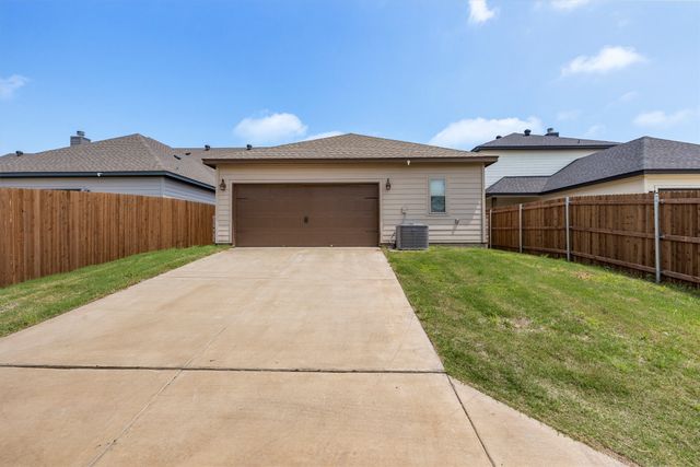 641 The Cottages Drive, Godley, TX 76044