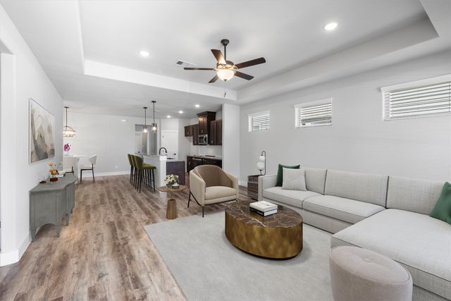 641 The Cottages Drive, Godley, TX 76044