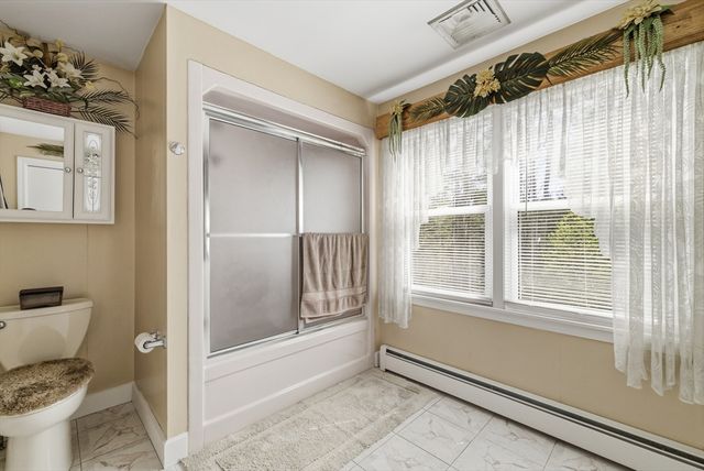284 N Woodstock Rd, Southbridge, MA 01550