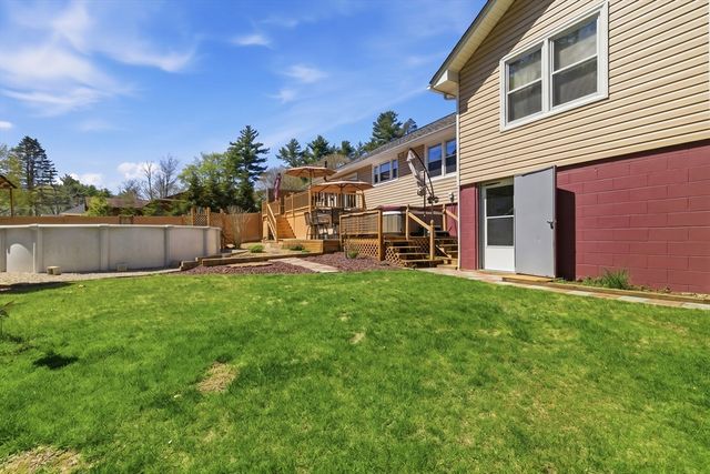 284 N Woodstock Rd, Southbridge, MA 01550