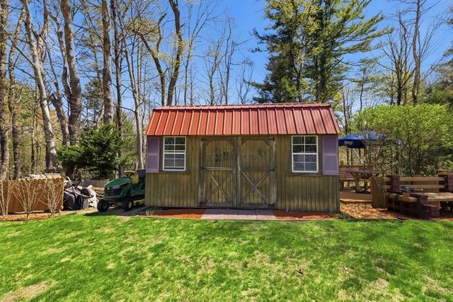 284 N Woodstock Rd, Southbridge, MA 01550