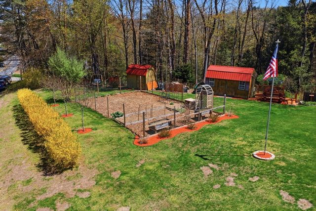 284 N Woodstock Rd, Southbridge, MA 01550
