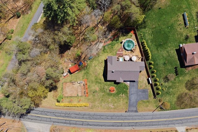 284 N Woodstock Rd, Southbridge, MA 01550