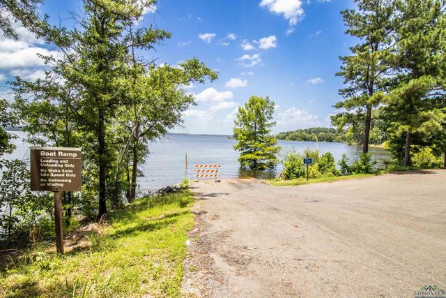 862 Lakeview Drive, Jefferson, TX 75657