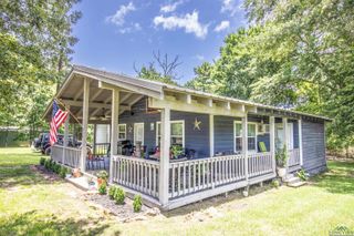 862 Lakeview Drive, Jefferson, TX 75657