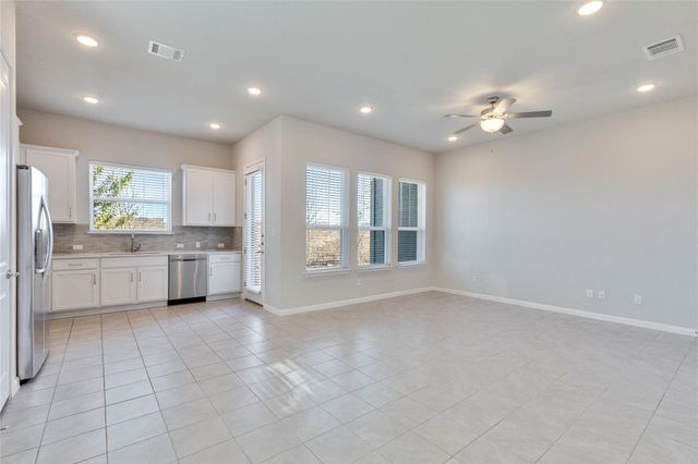 1015 Vista View DR 502, Georgetown, TX 78626