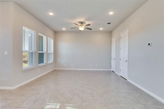 1015 Vista View DR 502, Georgetown, TX 78626