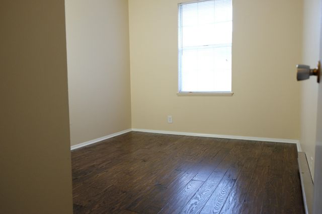 2530 Sharondale Dr Apt B7, Nashville, TN 37215