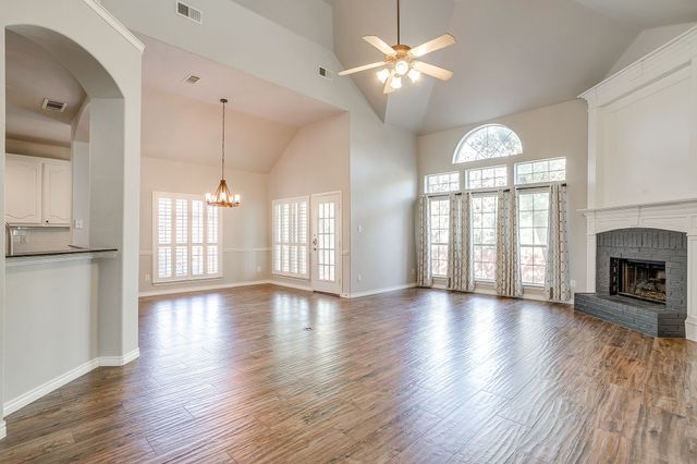 5509 Yellow Birch Drive, Fort Worth, TX 76244