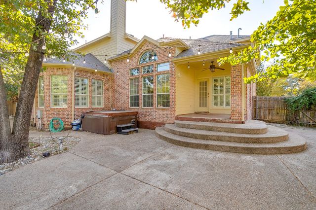 5509 Yellow Birch Drive, Fort Worth, TX 76244