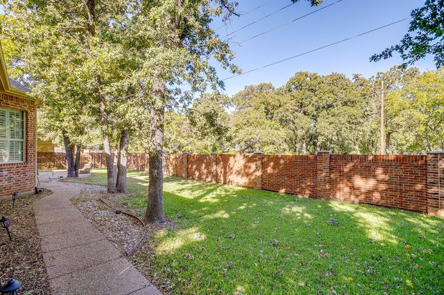 5509 Yellow Birch Drive, Fort Worth, TX 76244