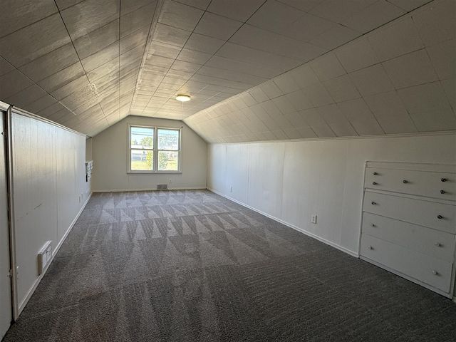 15305 Evergreen Avenue, Eastpointe, MI 48021