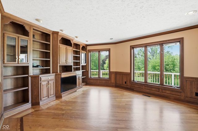 13500 Six Points Road, Carmel, IN 46032