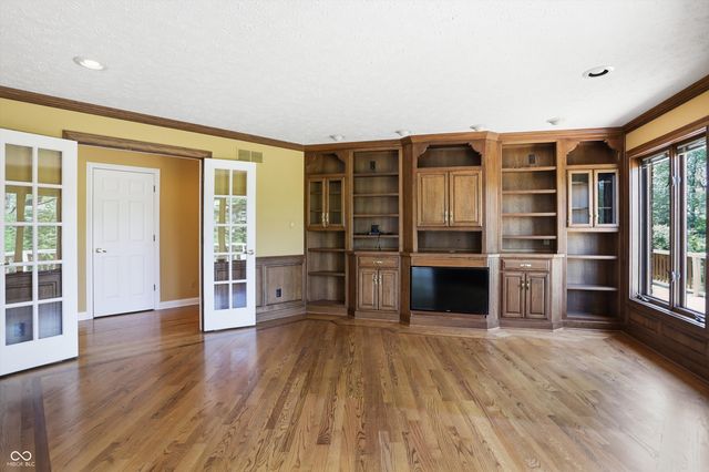 13500 Six Points Road, Carmel, IN 46032