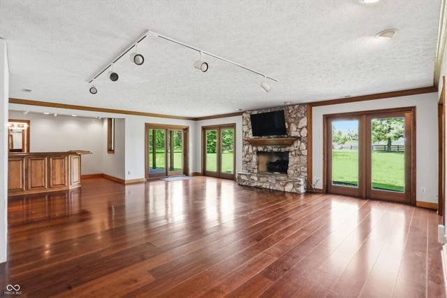 13500 Six Points Road, Carmel, IN 46032