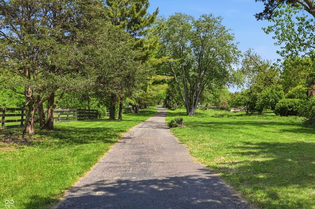 13500 Six Points Road, Carmel, IN 46032