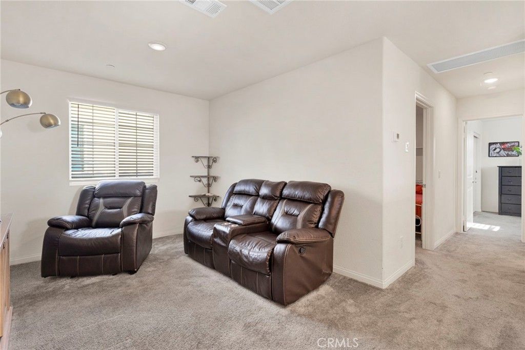 Image 27 of property listing at 12644 Ojo Caliente, Victorville, CA 92392