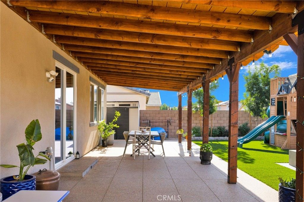 Image 31 of property listing at 12644 Ojo Caliente, Victorville, CA 92392