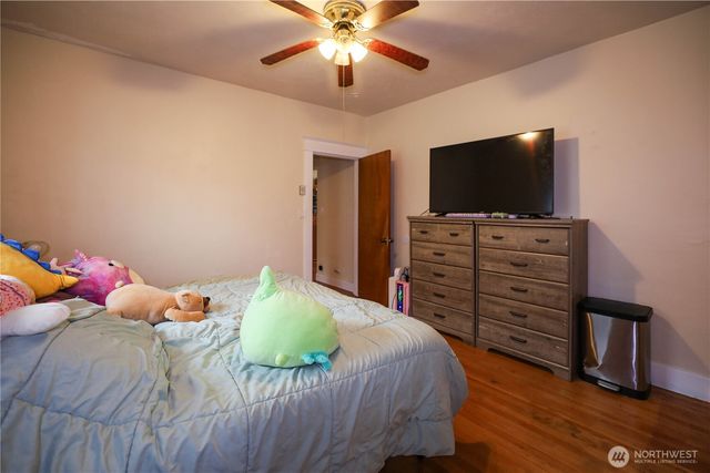 807 Maple Street, Hoquiam, WA 98550