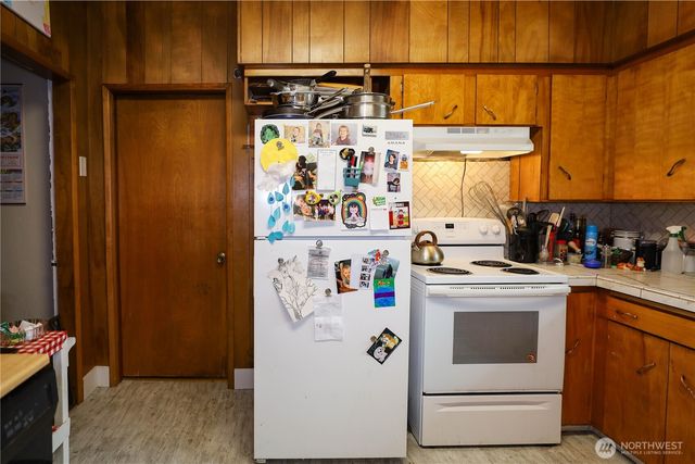 807 Maple Street, Hoquiam, WA 98550